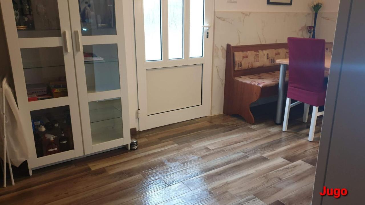Apartments Bura & Jugo, Cres, Without Stress Exterior foto